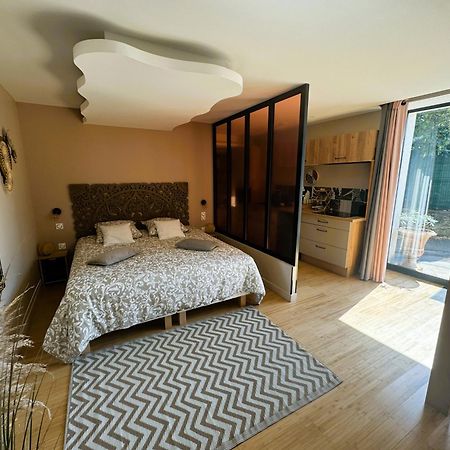 Le Dix - Classic Room - Vallabrix Proche Uzes Εξωτερικό φωτογραφία