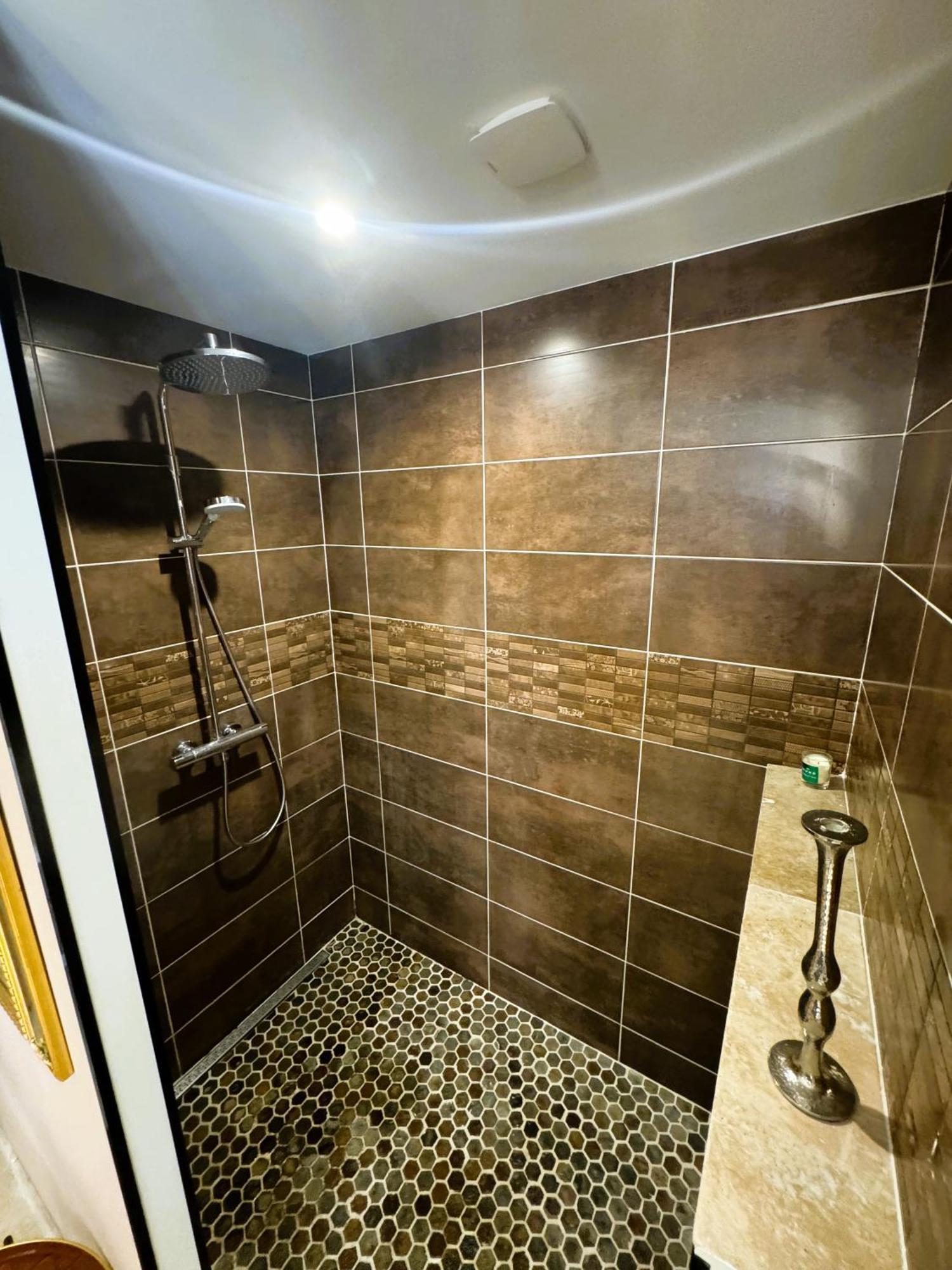 Le Dix - Classic Room - Vallabrix Proche Uzes Εξωτερικό φωτογραφία