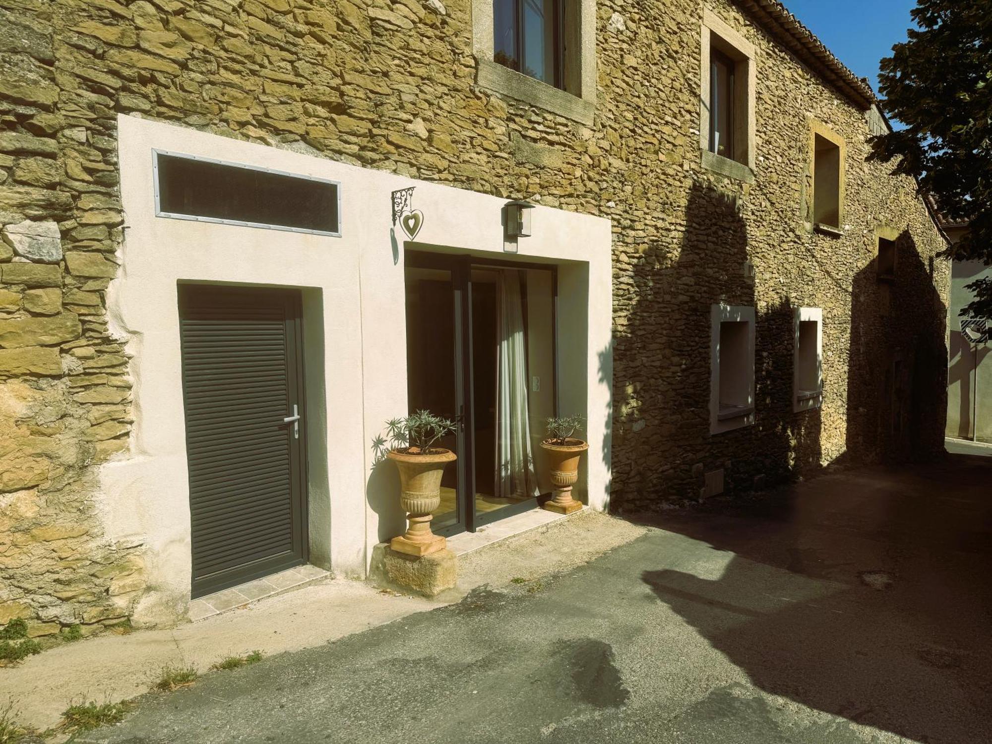 Le Dix - Classic Room - Vallabrix Proche Uzes Εξωτερικό φωτογραφία